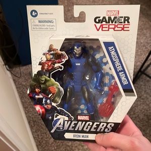 MARVEL AVENGERS IRON MAN COLLECTIBLE ACTION FIGURE NEW IN BOX